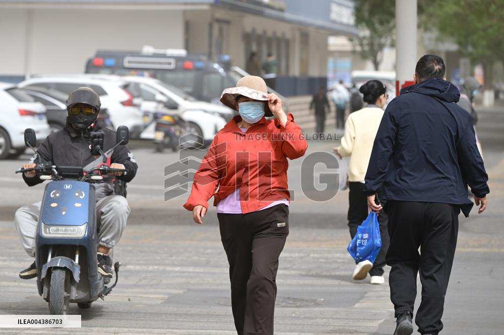 Strong Wind Hit Yinchuan