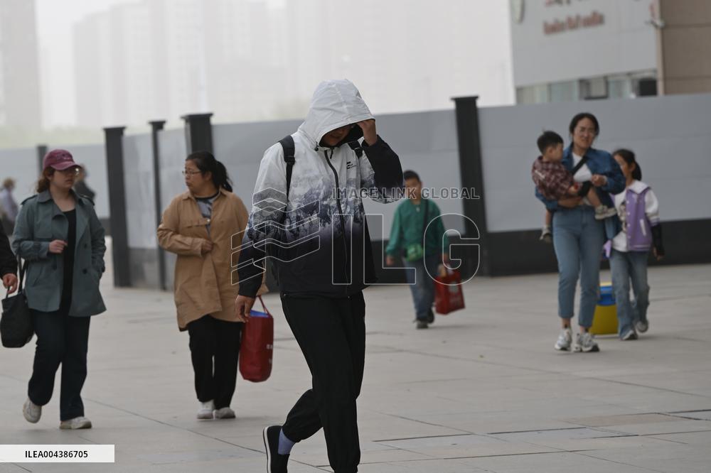 Strong Wind Hit Yinchuan