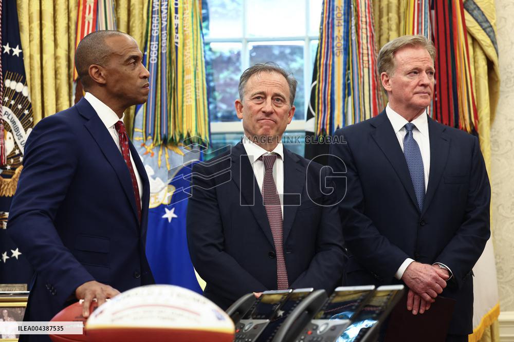 President Trump announces DC will host the 2027 NFL draft