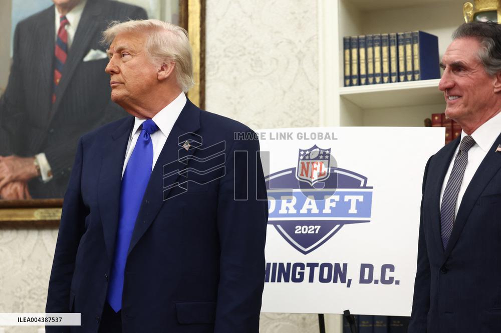 President Trump announces DC will host the 2027 NFL draft