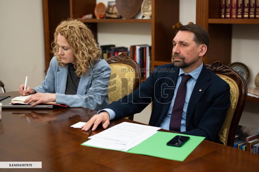 Mykola Tochytskyi meets with Director General of Swedish Radio Cilla Benko