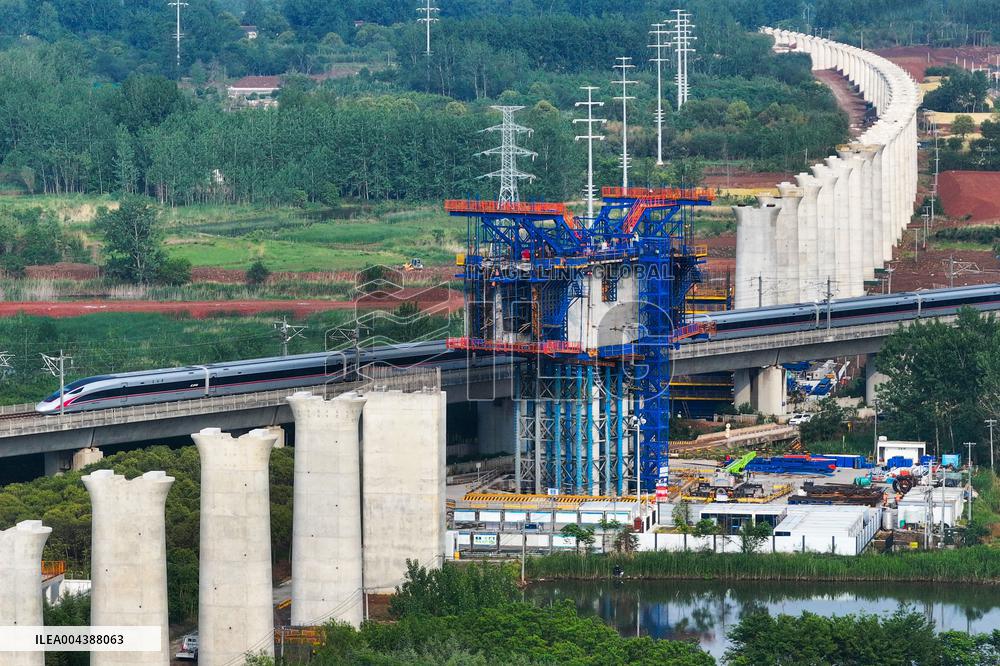 Shanghai-Chongqing-Chengdu High-speed Railway Construction