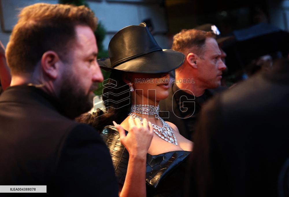 Kim Kardashian And North West Leave Their Hotel - NYC