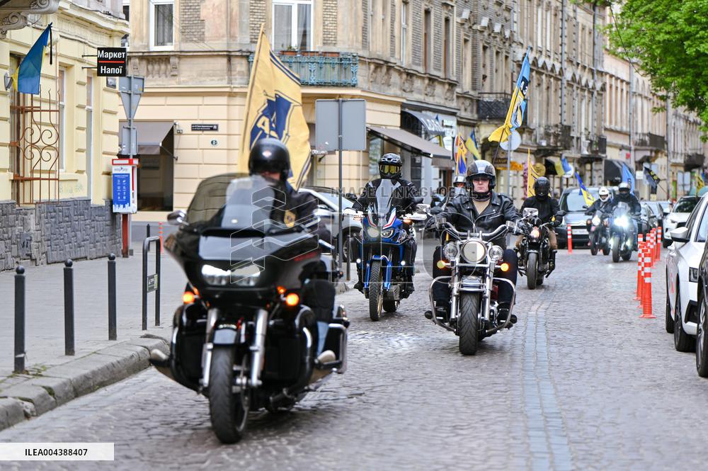 Bikers mark 11 years of Azov Brigade in Lviv