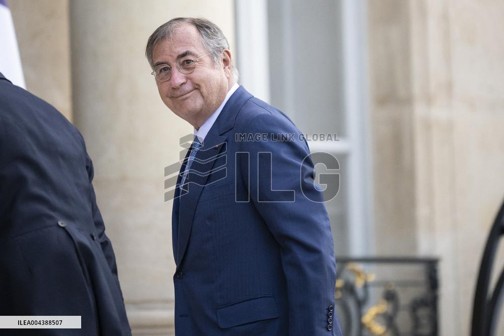 Martin Bouygues Arrives at the Elysee For A Working Diner - Paris