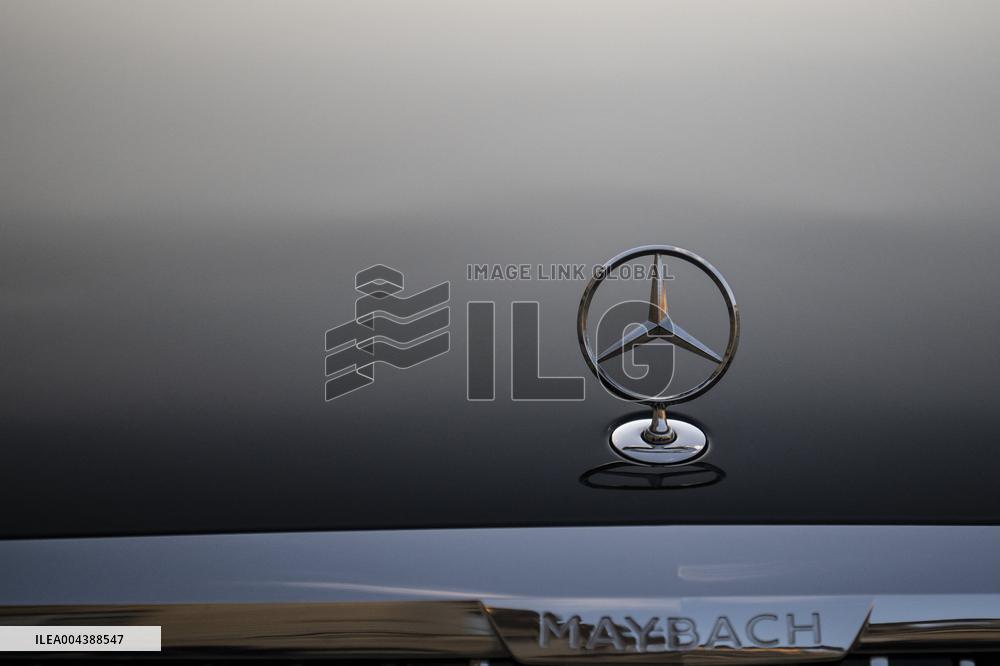 Illustration - The Mercedes Maybach