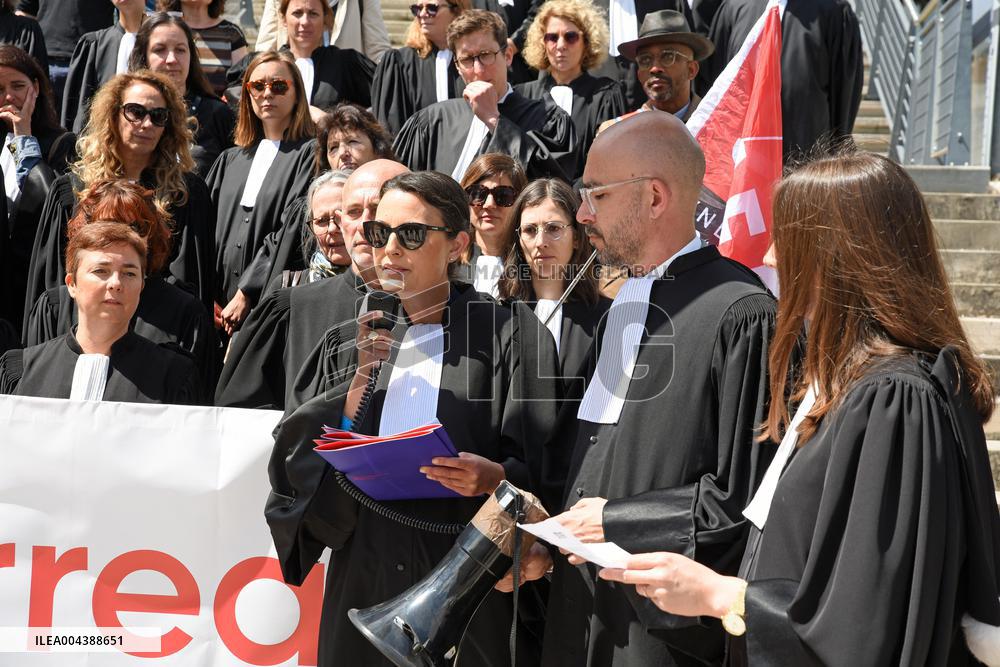 Lawyers Protest the Attal Bill - Bordeaux