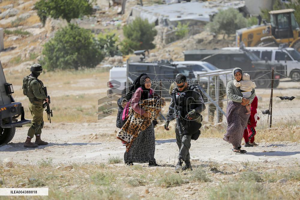 Israel Demolishes Palestinian Homes - West Bank