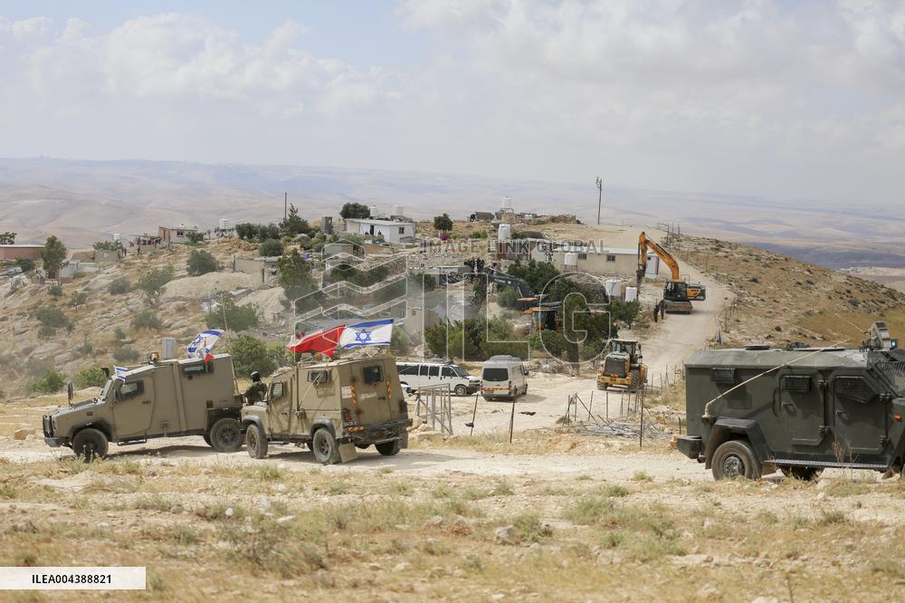 Israel Demolishes Palestinian Homes - West Bank