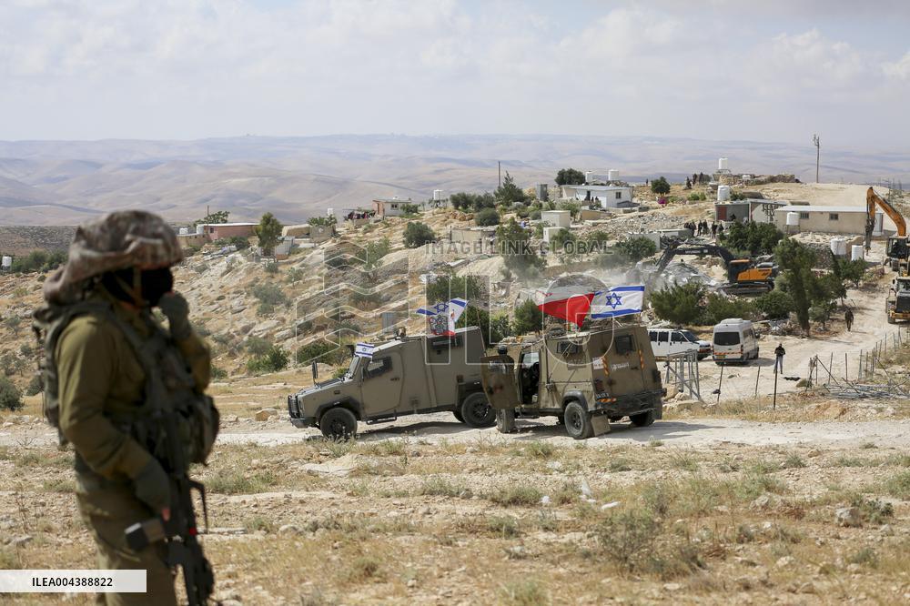 Israel Demolishes Palestinian Homes - West Bank