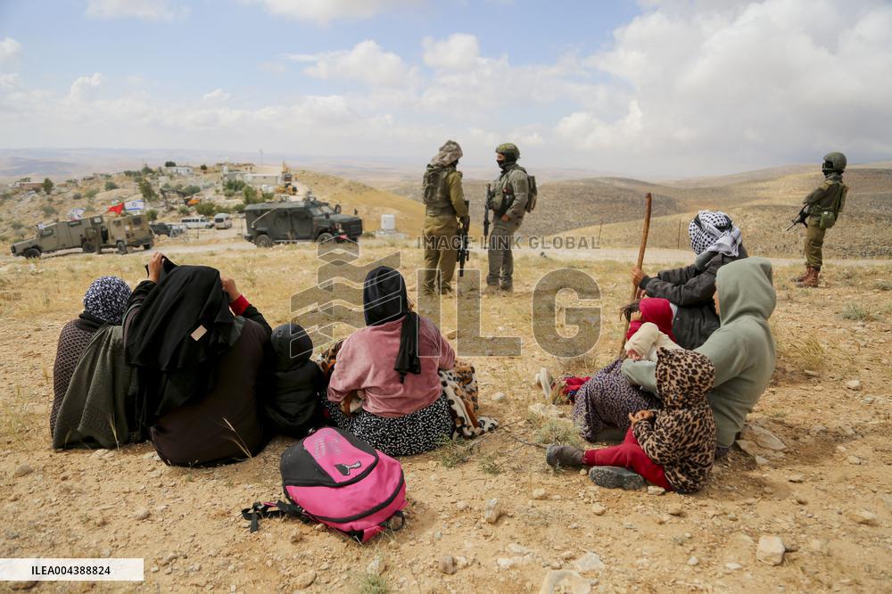 Israel Demolishes Palestinian Homes - West Bank
