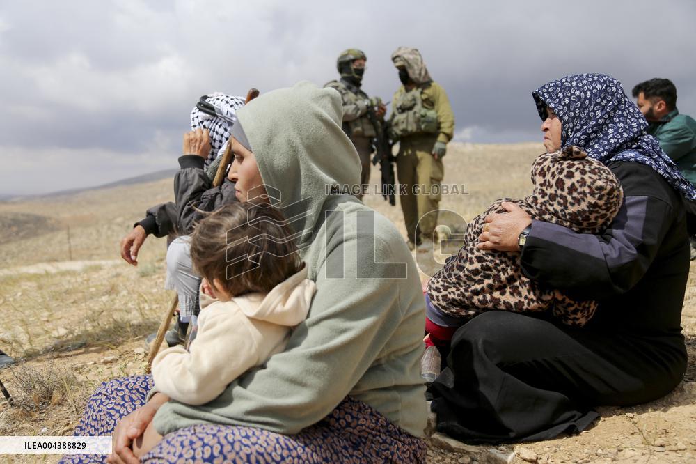 Israel Demolishes Palestinian Homes - West Bank