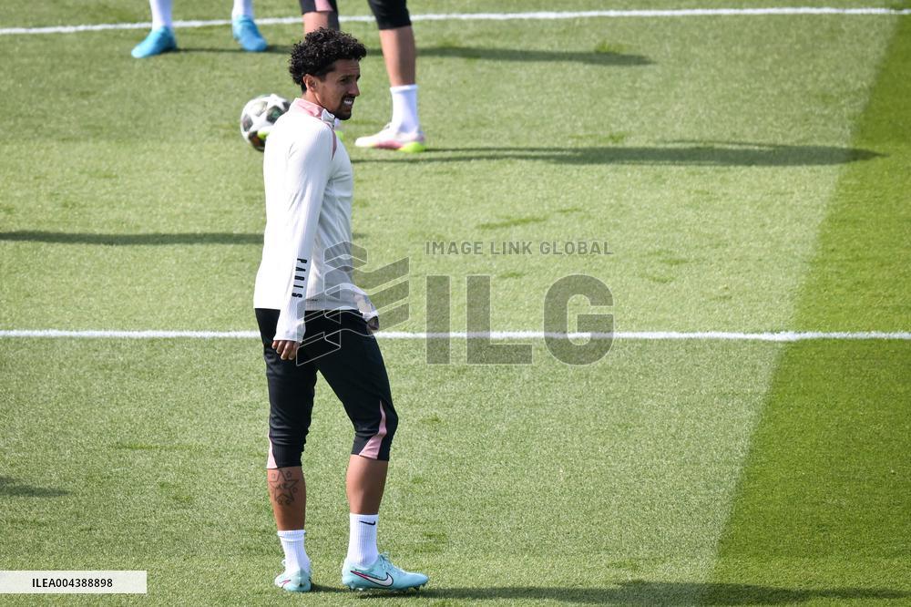 PSG Training before facing Arsenal - FA