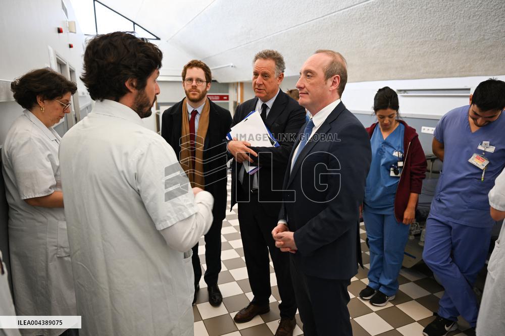 Marcangeli And Ravel Visit Internal Medicine Department At Saint-Antoine Hospital - Paris