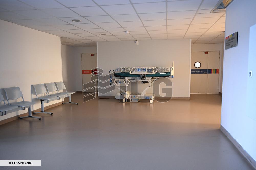 Emergency Department At Saint-Antoine Hospital - Paris