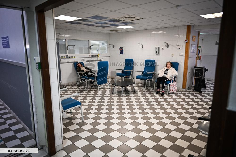 Emergency Department At Saint-Antoine Hospital - Paris