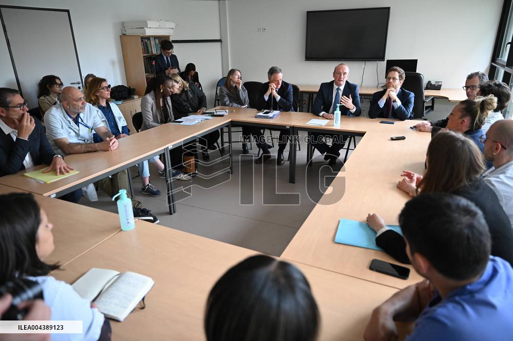 Marcangeli And Ravel Visit Internal Medicine Department At Saint-Antoine Hospital - Paris