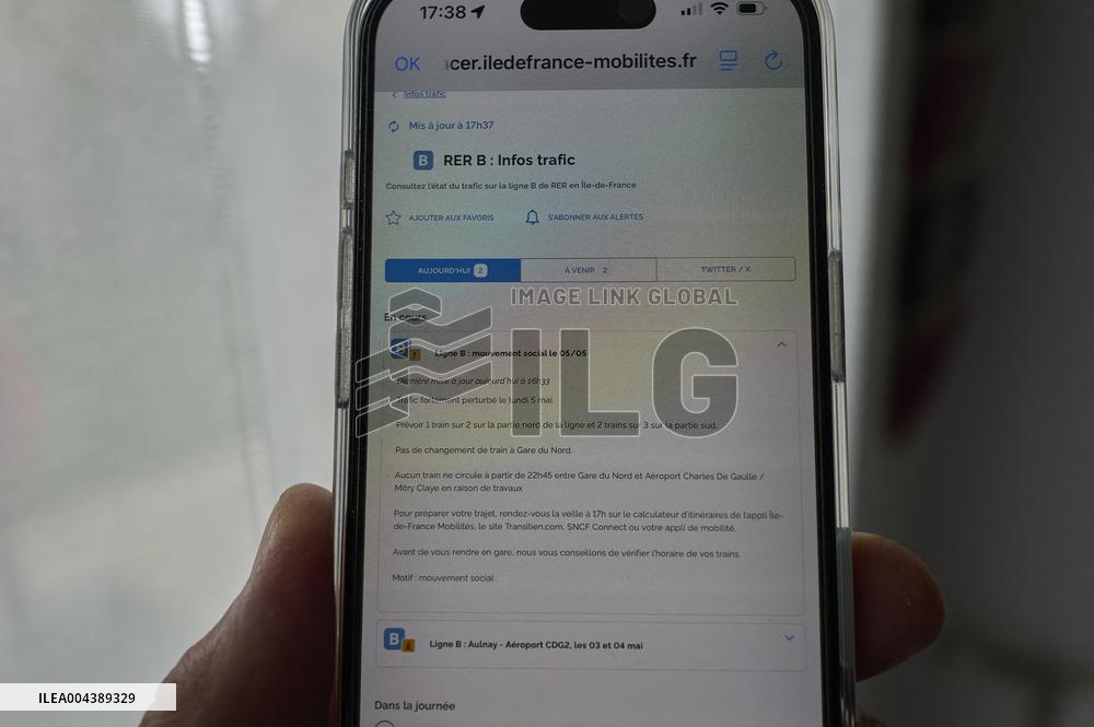 RER B Line Disrupted Due to SNCF Strike - Massy