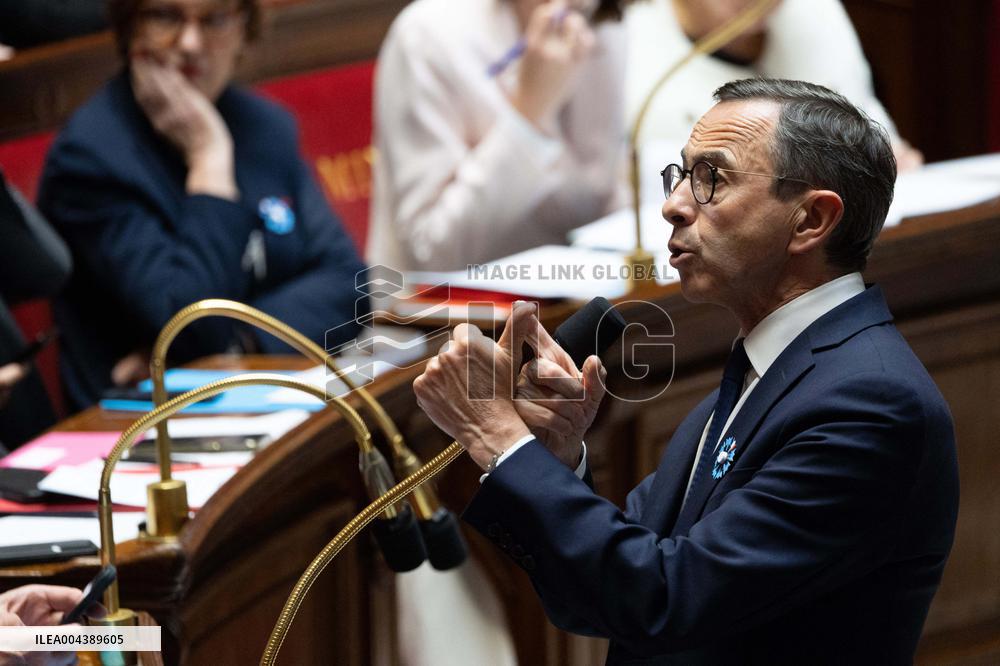 Questions to the government at the National Assembly - Paris RL
