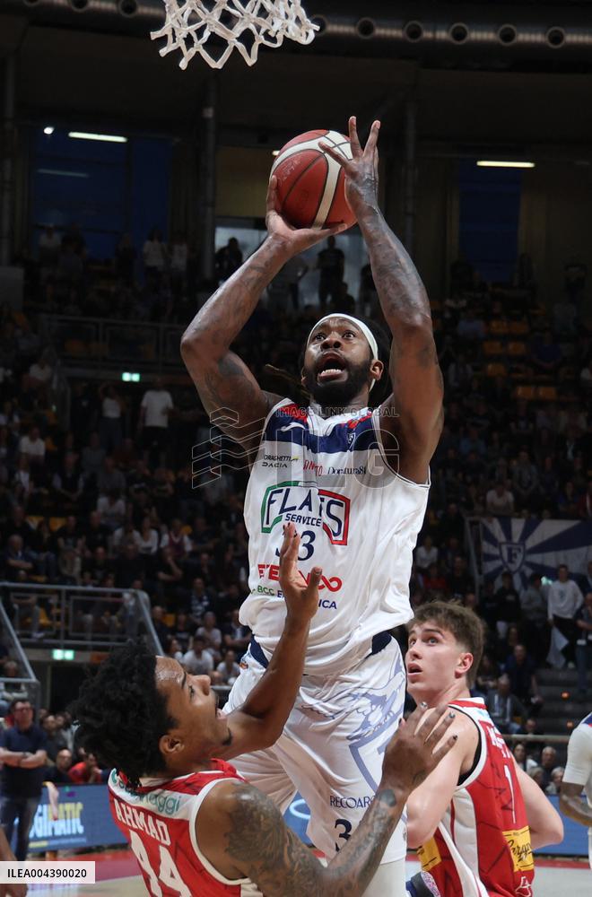 BASKET - Serie A2 - Fortitudo Bologna vs VL Pesaro