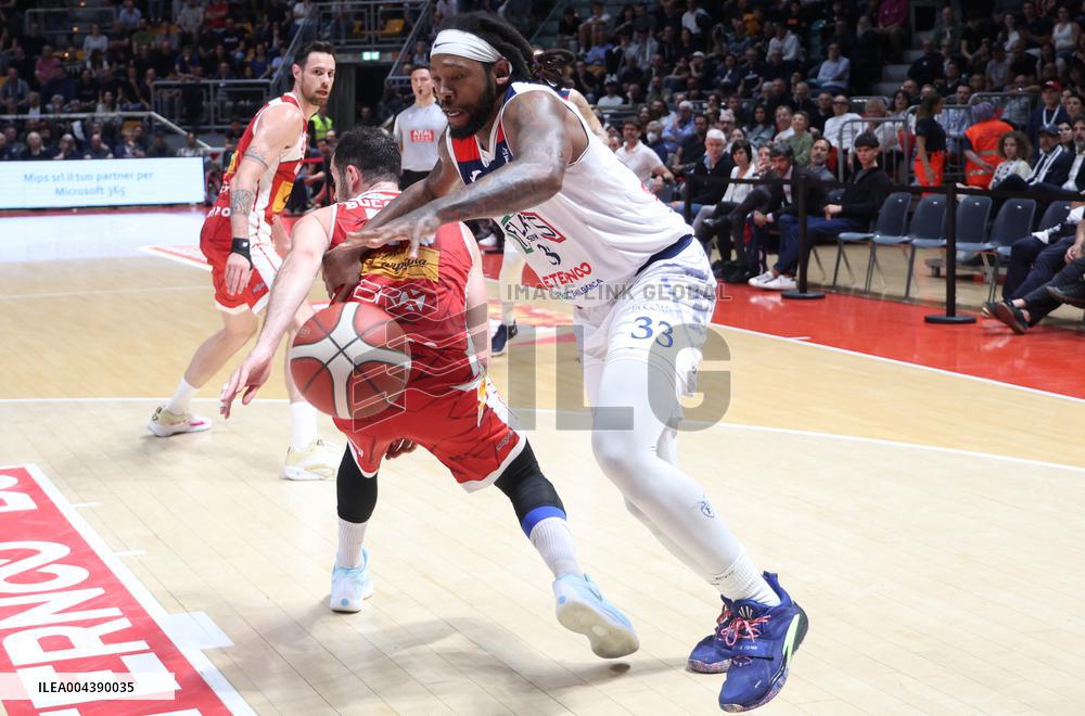 BASKET - Serie A2 - Fortitudo Bologna vs VL Pesaro