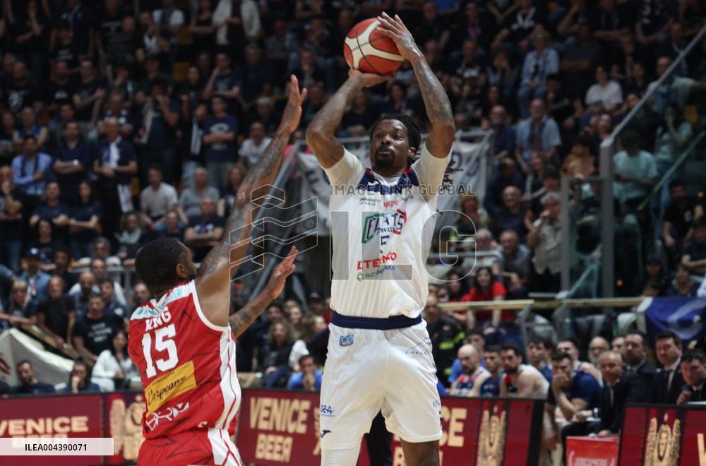 BASKET - Serie A2 - Fortitudo Bologna vs VL Pesaro