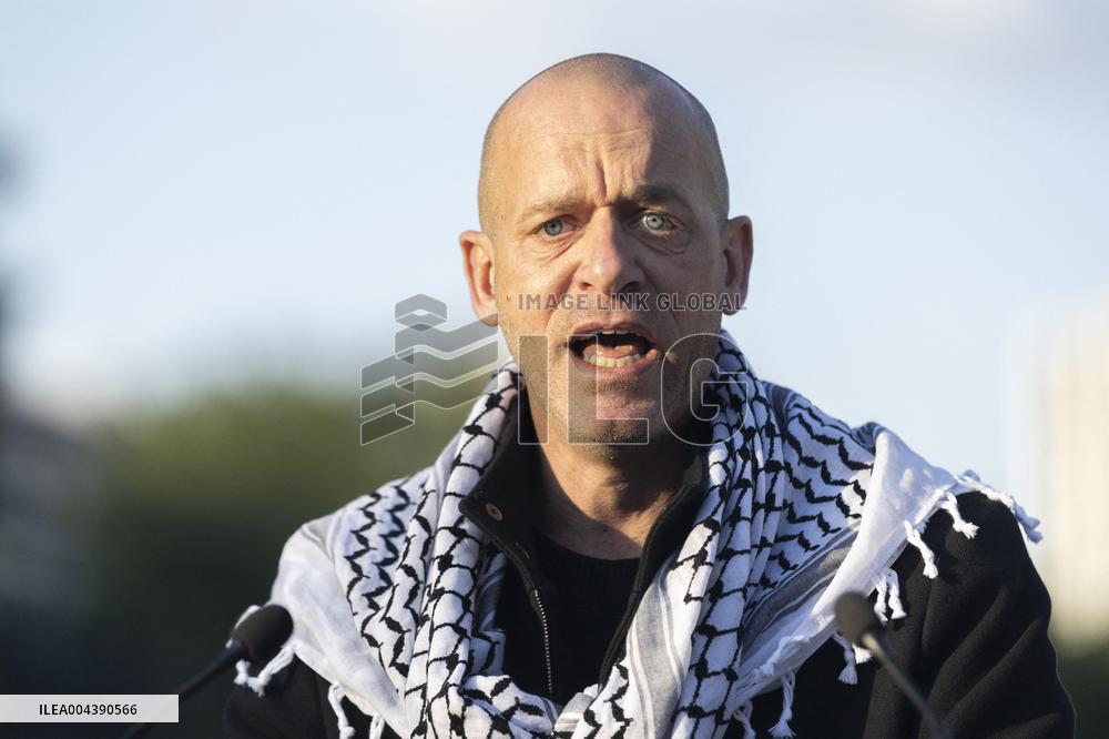 Melenchon Rallies Against Dissolution Threats - Paris