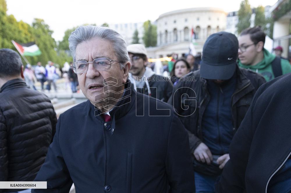Melenchon Rallies Against Dissolution Threats - Paris