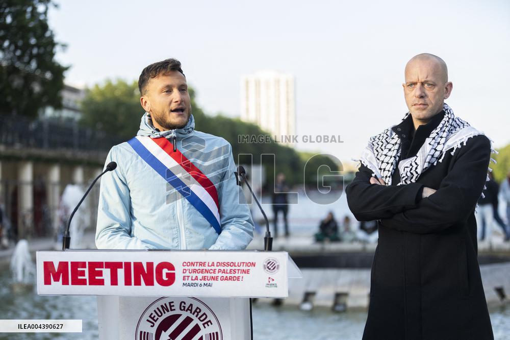 Melenchon Rallies Against Dissolution Threats - Paris