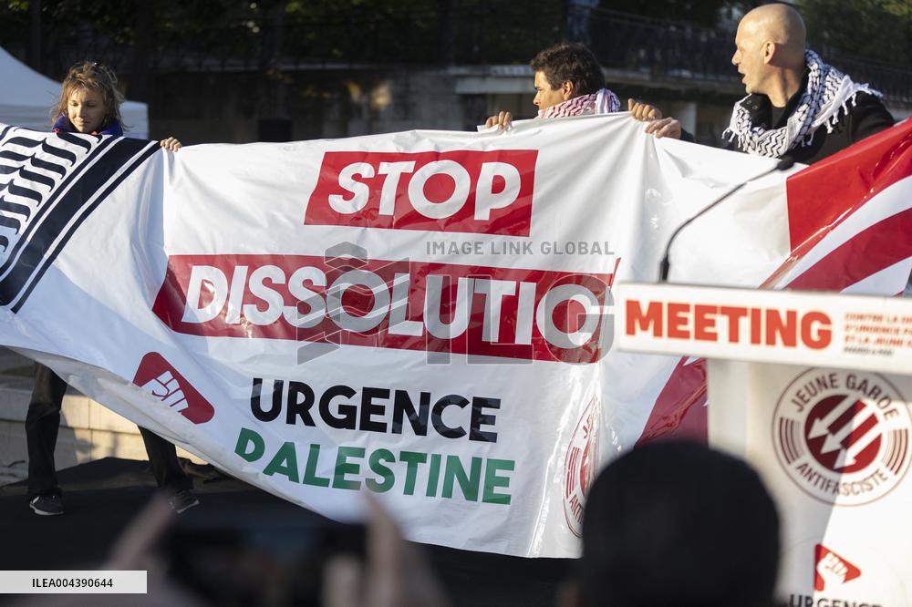 Melenchon Rallies Against Dissolution Threats - Paris