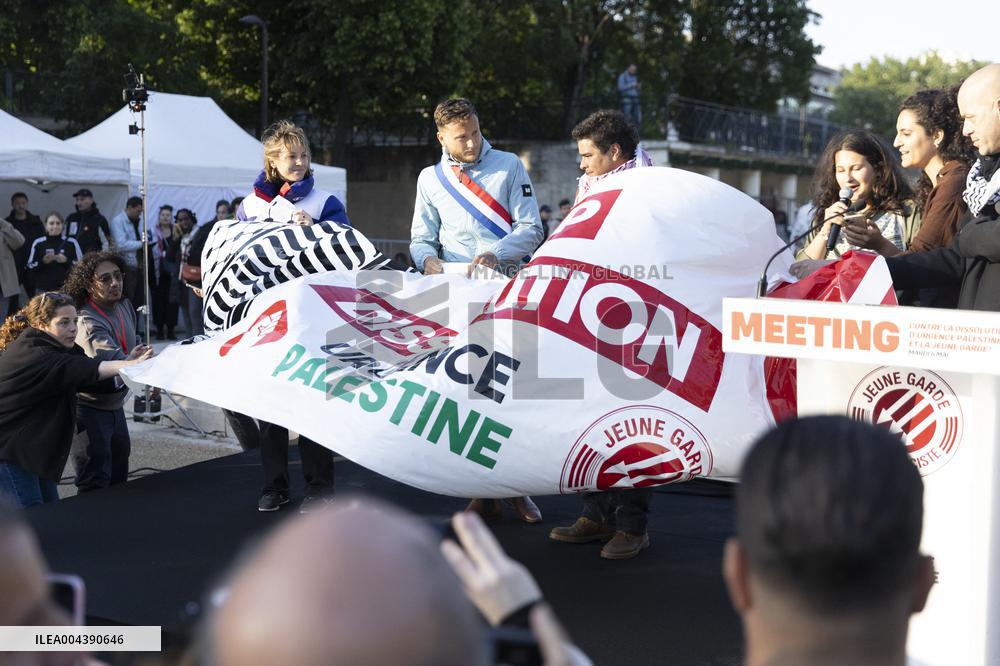 Melenchon Rallies Against Dissolution Threats - Paris