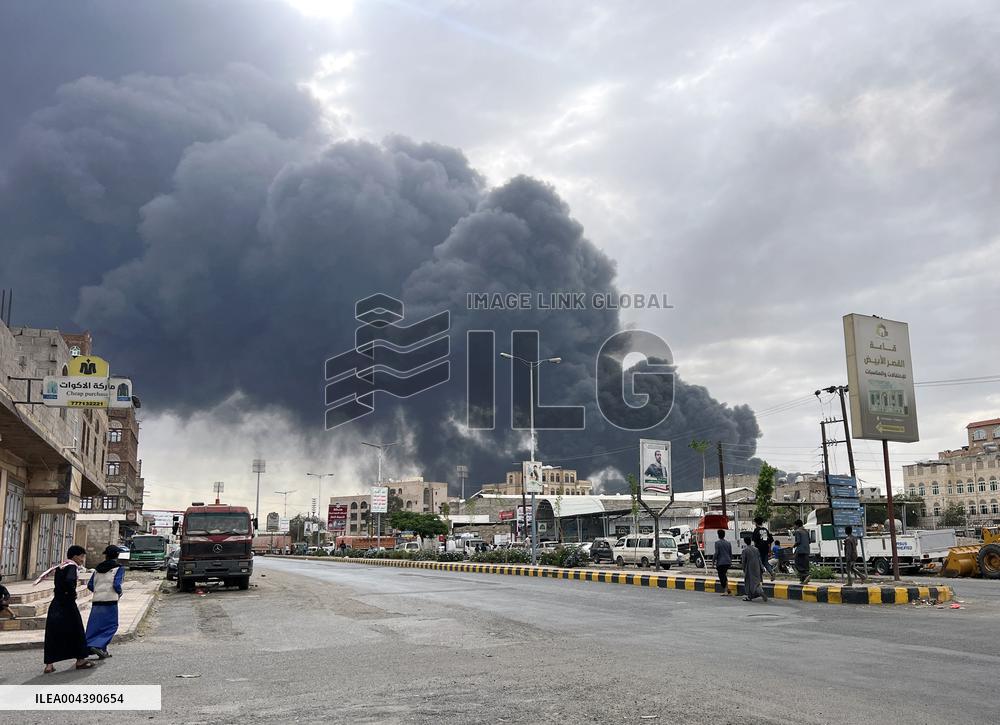 Israeli Airstrikes Hit Sanaa And Amran, Yemen