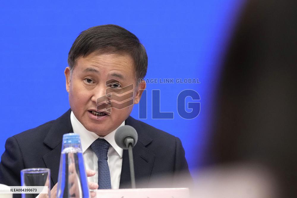 China announces rate cut