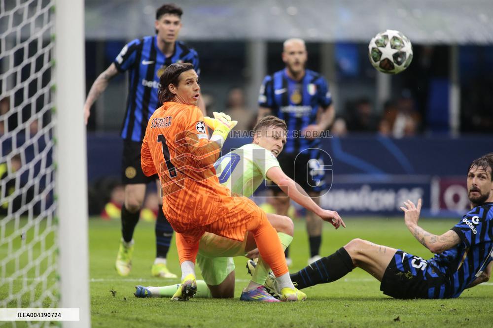 UEFA Champions League - FC Internazionale vs FC Barcelona