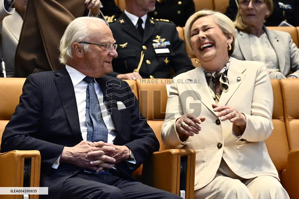 STATE VISIT TO ICELAND KAROLINSKA