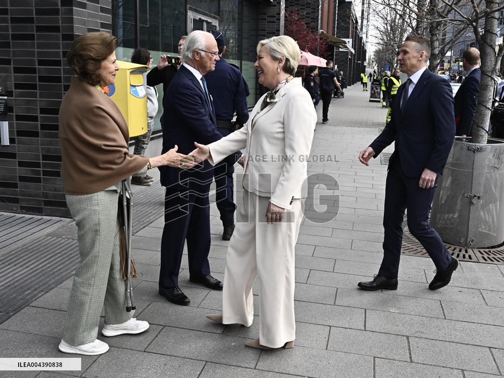 SWEDEN STATE VISIT FROM ICELAND KAROLINSKA