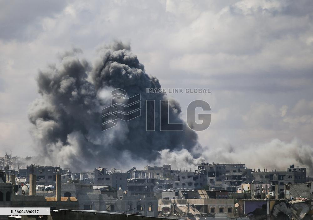 Gaza City Under Israeli Airstrikes - Gaza