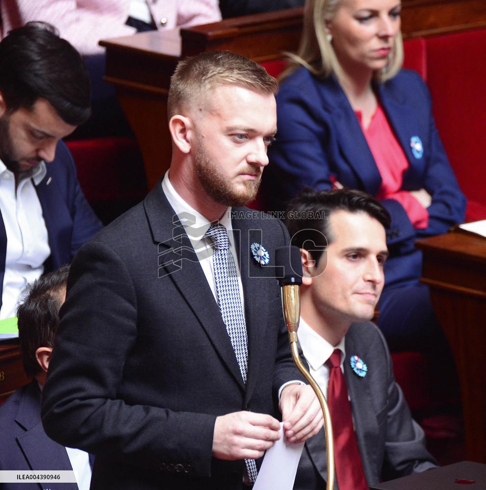 Questions Session To The Government - Paris