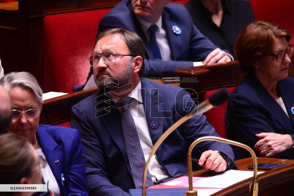 Questions Session To The Government - Paris