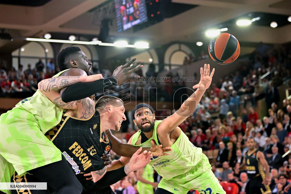 Jessica Gunning Portrait