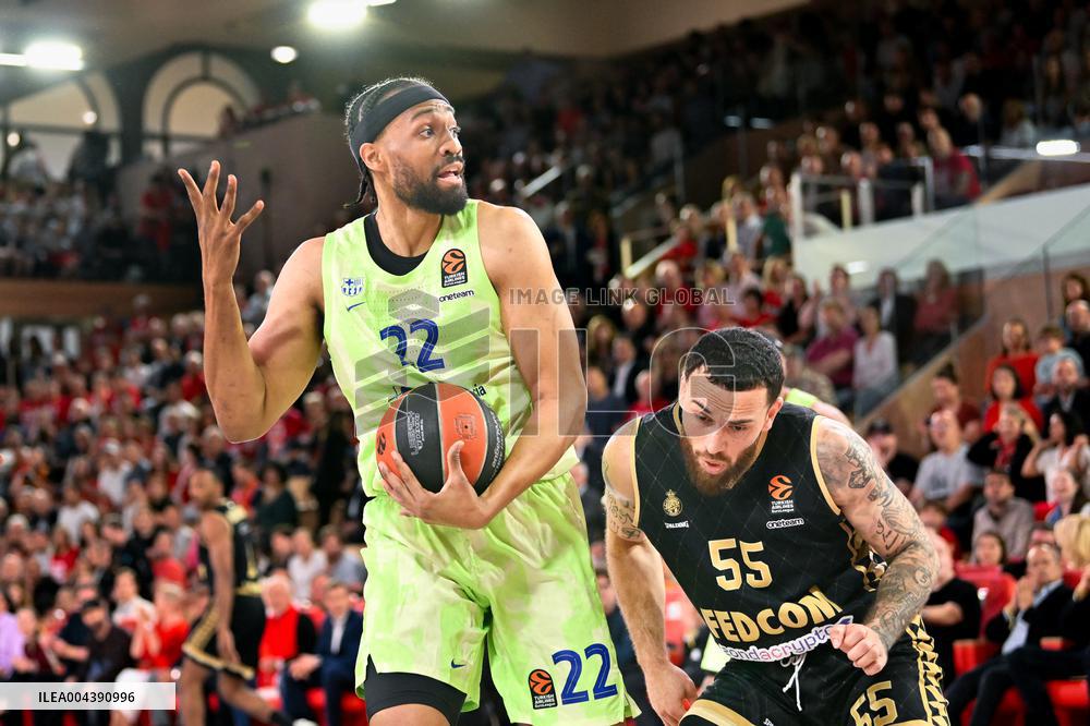 Jessica Gunning Portrait