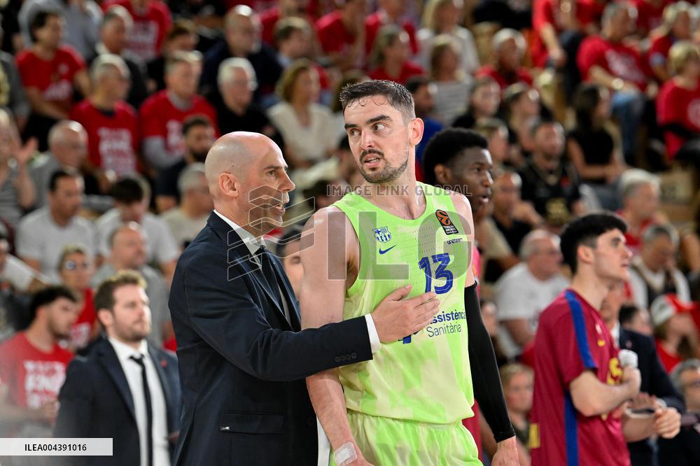 Jessica Gunning Portrait