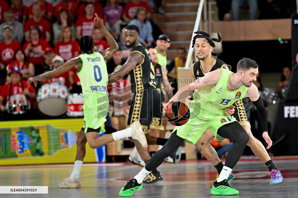 Jessica Gunning Portrait