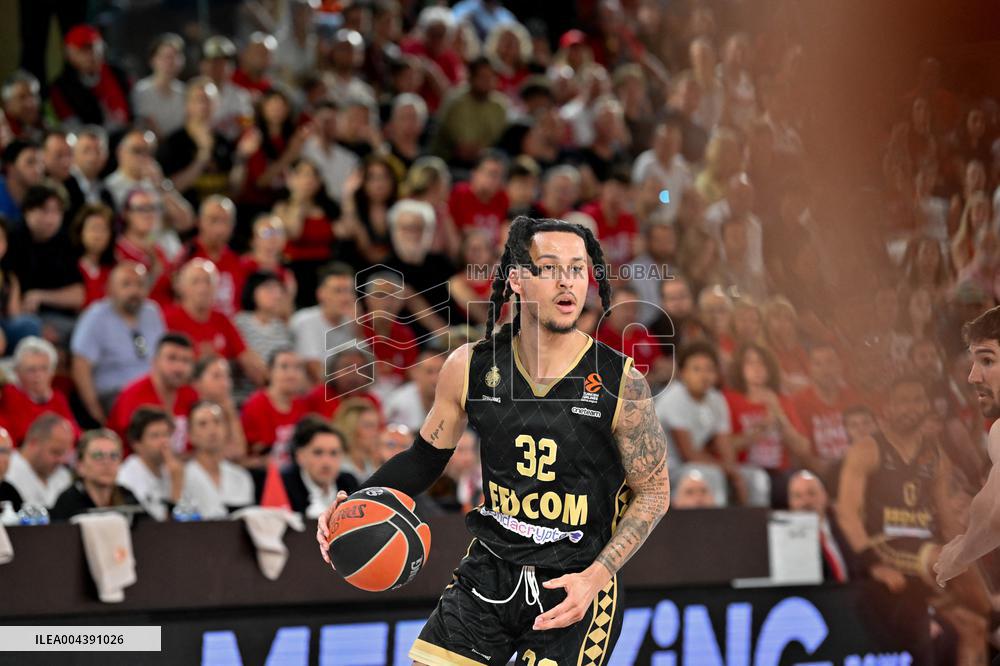 Jessica Gunning Portrait