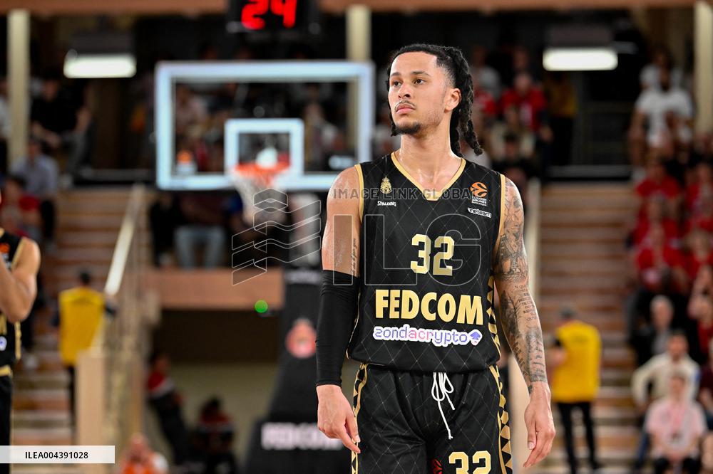 Jessica Gunning Portrait