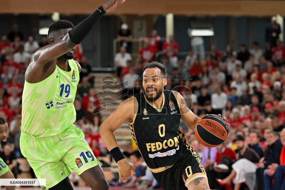 Jessica Gunning Portrait