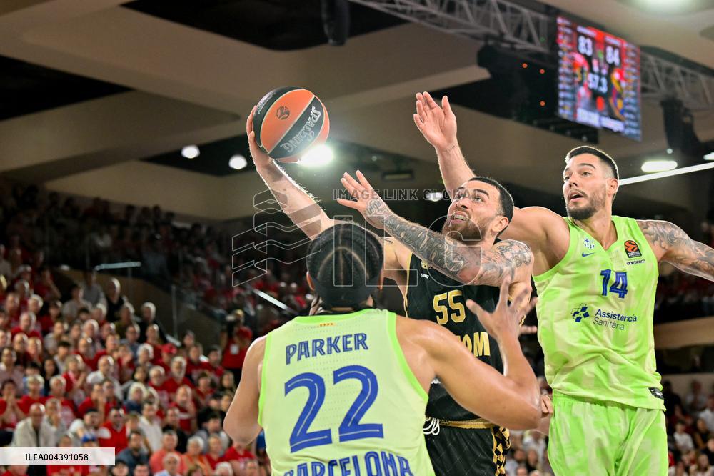 Jessica Gunning Portrait