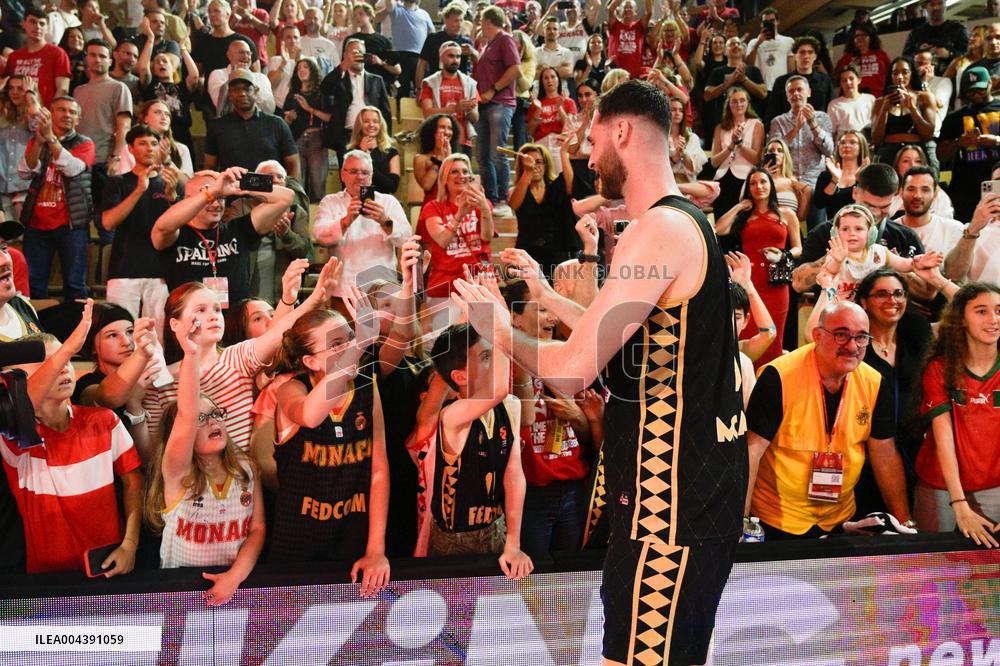 Jessica Gunning Portrait