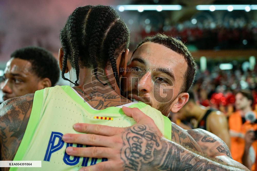 Jessica Gunning Portrait