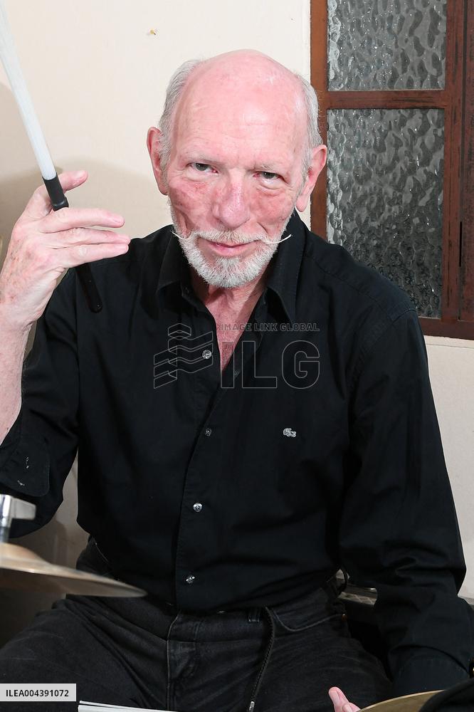 Lucas Fox Portrait - Paris